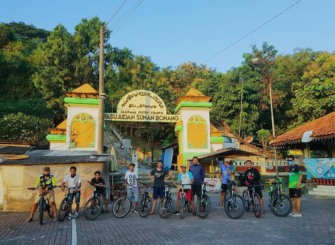 20 Tempat Wisata Terdekat di Rembang Jawa Tengah Yang Banyak Pantai, Simak Objek Terbaru Ini 3 20 Tempat Wisata Terdekat di Rembang Jawa Tengah Yang Banyak Pantai, Simak Objek Terbaru Ini 3