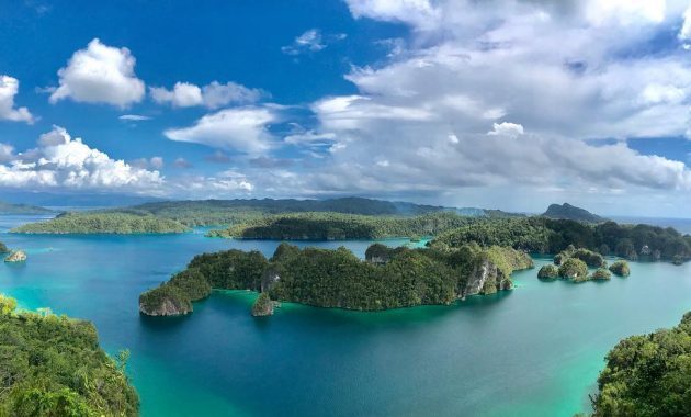 8 Tempat-Tempat Wisata Papua Barat