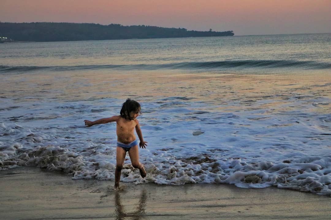 Keindahan Pantai Jimbaran Bali 3