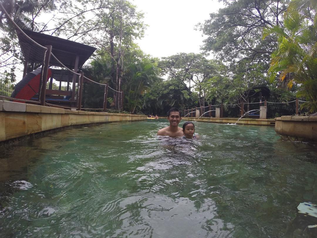 Wahana di Waterboom Pantai Indah Kapuk PIK 9