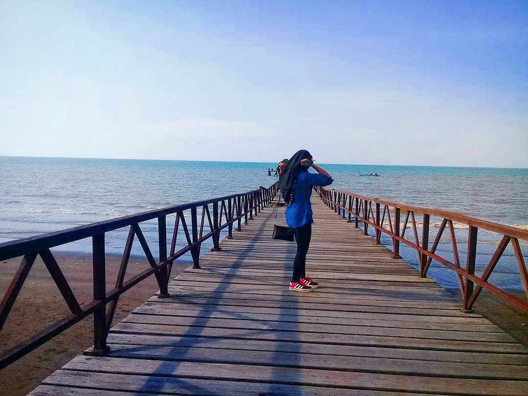 Bagaimana Kondisi Obyek Wisata Pantai Widuri Pemalang dan Berapa Harga Tiket Masuknya? 7 Bagaimana Kondisi Obyek Wisata Pantai Widuri Pemalang dan Berapa Harga Tiket Masuknya? 7