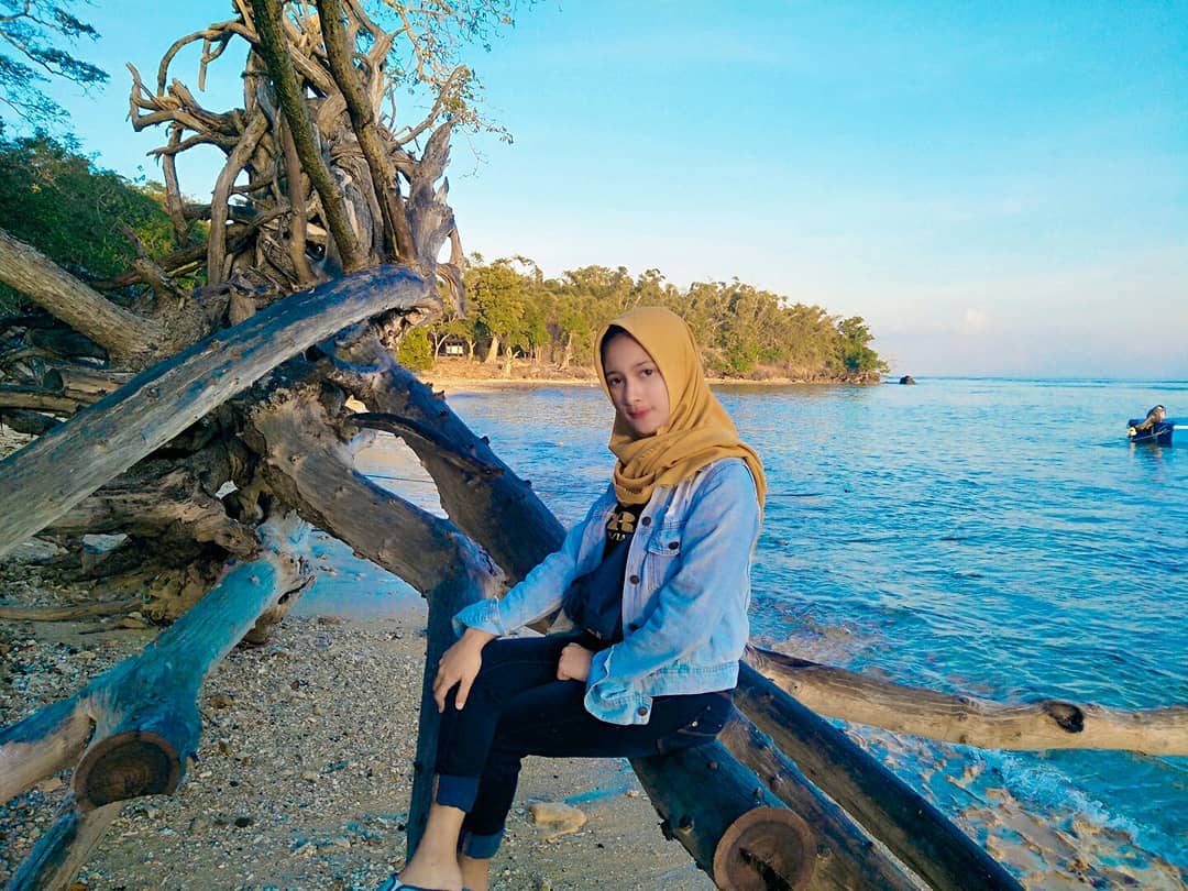 Lokasi Wisata Pantai Plengkung Terletak di Kecamatan Tegaldlimo Kabupaten Banyuwangi Jawa Timur 9