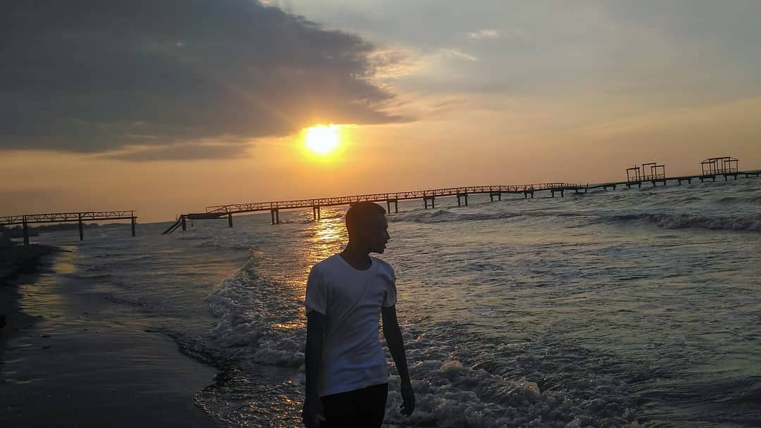 Bagaimana Kondisi Obyek Wisata Pantai Widuri Pemalang dan Berapa Harga Tiket Masuknya? 9 Bagaimana Kondisi Obyek Wisata Pantai Widuri Pemalang dan Berapa Harga Tiket Masuknya? 9