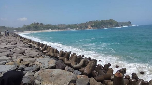 Kondisi Pantai Tambakrejo Blitar Saat ini Apa Sudah Buka dan Berapa Harga Tiket Masuknya? 6