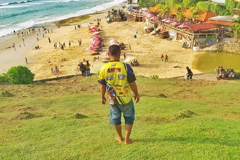 Potret Indahnya Lokasi Wisata Pantai Dreamland Pecatu Bali dan Berapa Harga Tiket Masuknya? 9