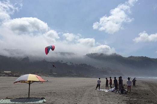 Pantai Parangkusumo Jogja 2