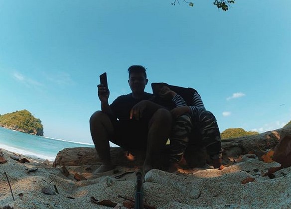 Pantai Clungup di Malang 2 Pantai Clungup di Malang 2