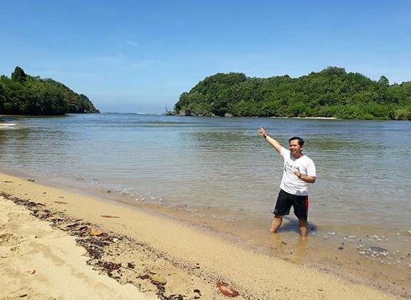 Pantai Clungup di Malang 3 Pantai Clungup di Malang 3