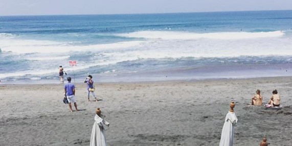 Echo Beach Bali Atau Pantai Batu Mejan 10 Echo Beach Bali Atau Pantai Batu Mejan 9