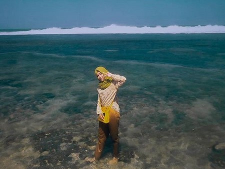 Jalan Menuju Lokasi Pantai Sayang Heulang Pameungpeuk Garut dan Berapa Harga Tiket Masuknya? 7