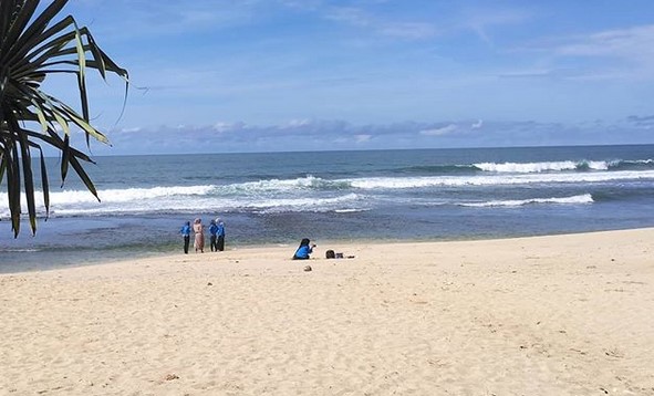 Pantai Sepanjang Jogja 9