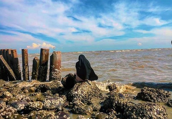 Pantai Cermin Punya Theme Park Yang Cocok Buat Bermain Anak dan Berapa Harga Tiket Masuknya? 2 Pantai Cermin Punya Theme Park Yang Cocok Buat Bermain Anak dan Berapa Harga Tiket Masuknya? 2