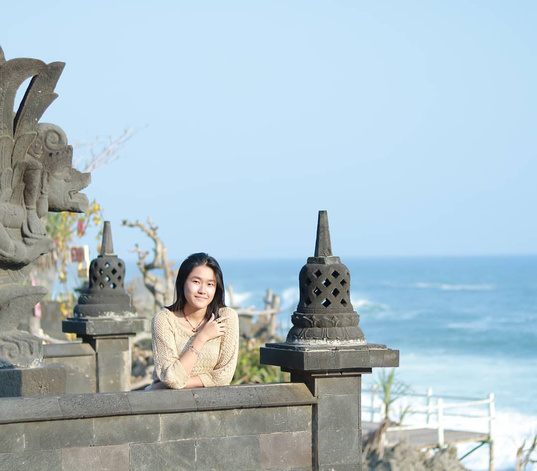 Mirip Bali, Ini Keindahan Pantai Ngobaran Jogja Dengan Pura di Dalamnya 1