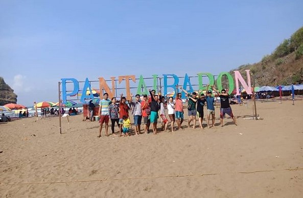 Keindahan Pantai Baron Jogja 10 Keindahan Pantai Baron Jogja 10