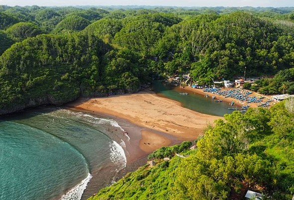 Keindahan Pantai Baron Jogja 5 Keindahan Pantai Baron Jogja 5