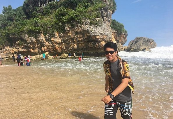 Jalan Menuju Lokasi Pantai Drini di Gunung Kidul Yogyakarta dan Berapa Harga Tiket Masuknya? 1