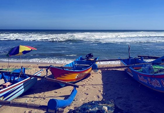 Jalan Menuju Lokasi Pantai Drini di Gunung Kidul Yogyakarta dan Berapa Harga Tiket Masuknya? 2