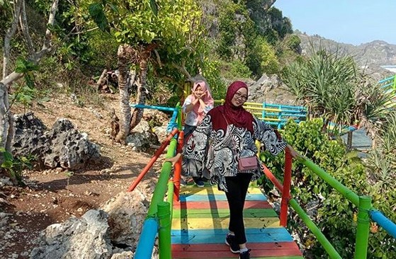 Jalan Menuju Lokasi Pantai Drini di Gunung Kidul Yogyakarta dan Berapa Harga Tiket Masuknya? 5