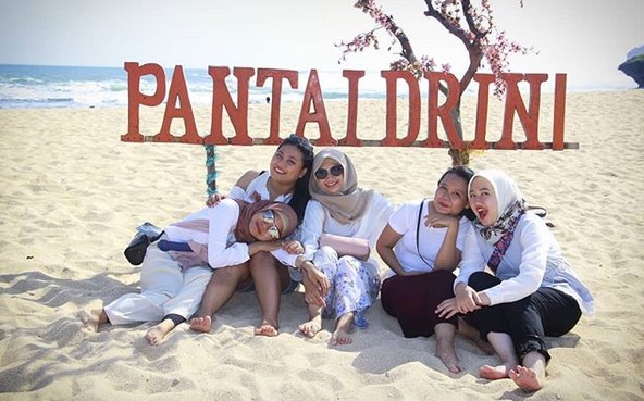 Jalan Menuju Lokasi Pantai Drini di Gunung Kidul Yogyakarta dan Berapa Harga Tiket Masuknya? 9