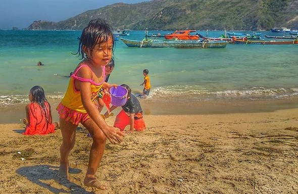 Lokasi Wisata Pantai Kuta di Lombok Tengah 5 Lokasi Wisata Pantai Kuta di Lombok Tengah 5