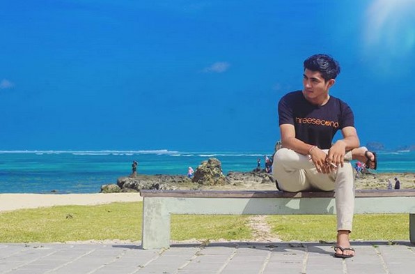 Lokasi Wisata Pantai Kuta di Lombok Tengah 8 Lokasi Wisata Pantai Kuta di Lombok Tengah 8