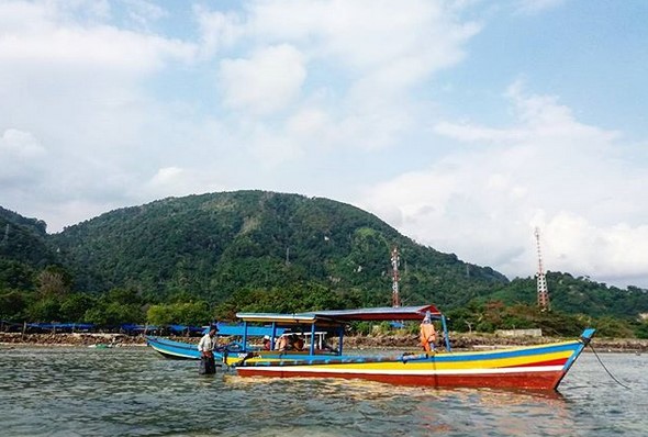 Potret Keindahan Wisata Pantai Pasir Putih di Lampung Selatan dan Berapa Tiket Masuknya? 8 Potret Keindahan Wisata Pantai Pasir Putih di Lampung Selatan dan Berapa Tiket Masuknya? 8