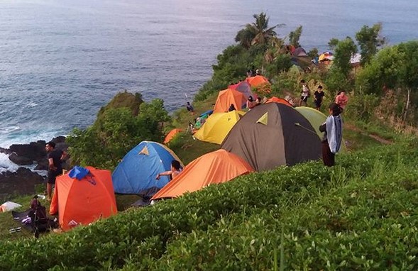Pantai Siung Jogja, Pasir Putihnya Cukup Indah 8 Pantai Siung Jogja, Pasir Putihnya Cukup Indah 7
