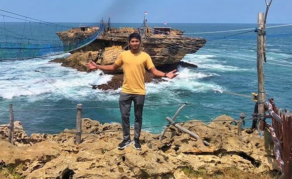 Berapa Harga Naik Gondola di Pantai Timang Jogja? 6