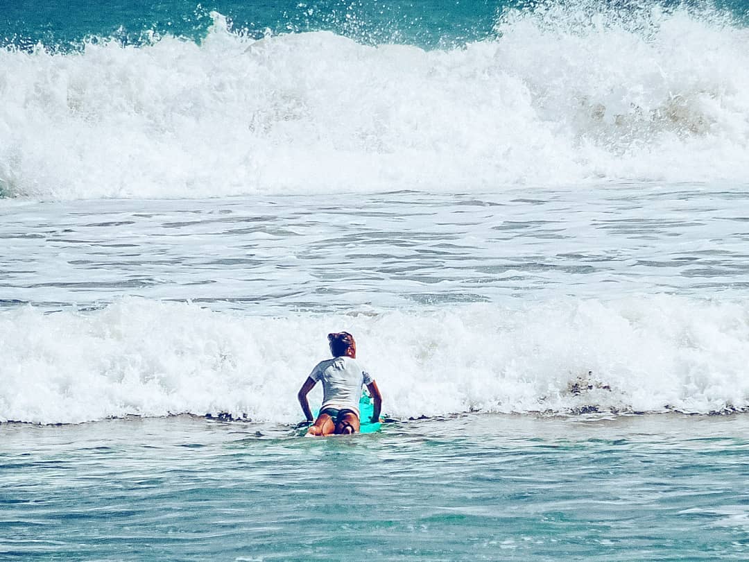 Pantai Legian Bali, Favorit Para Wisatawan 10