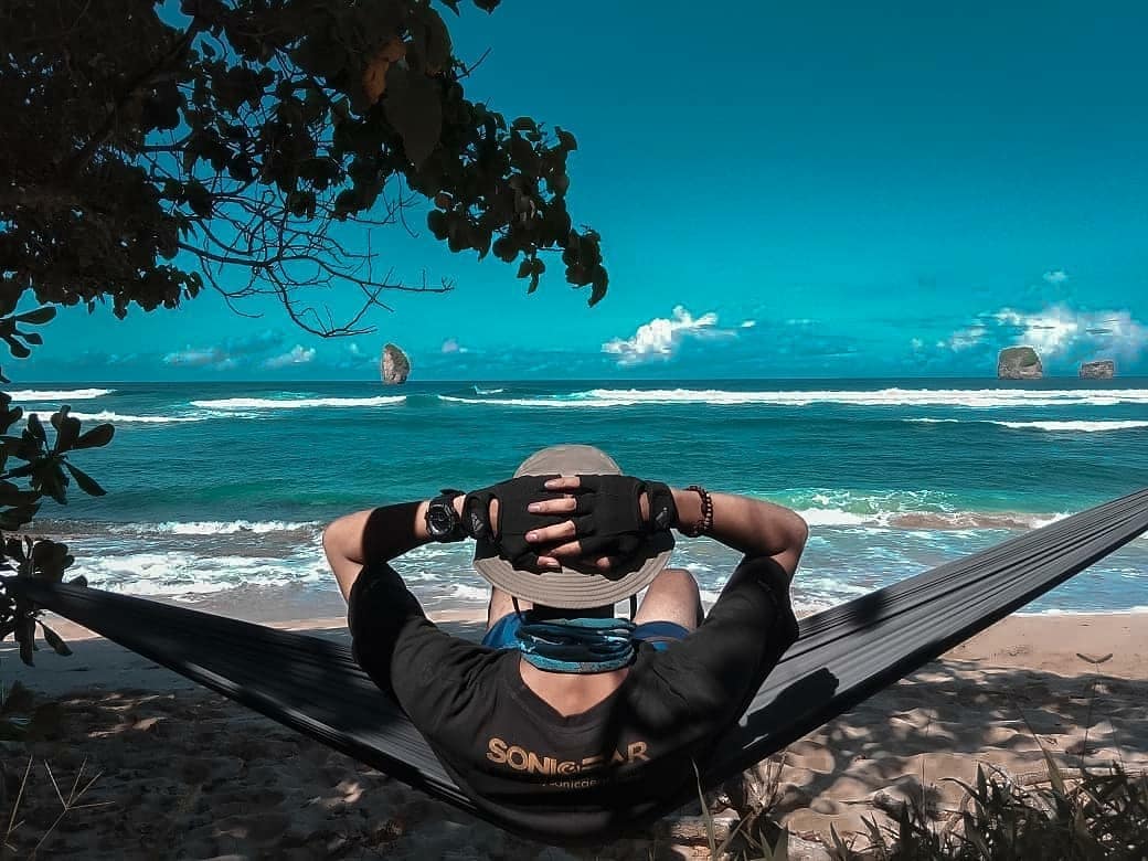 Pantai Watu Leter di Malang Buka Atau Tutup dan Berapa Harga Tiket Masuknya? 3 Pantai Watu Leter di Malang Buka Atau Tutup dan Berapa Harga Tiket Masuknya? 3