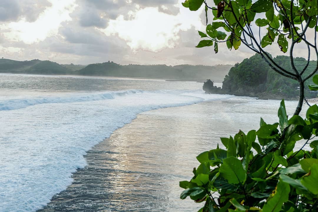 Pantai Gondo Mayit Blitar 3