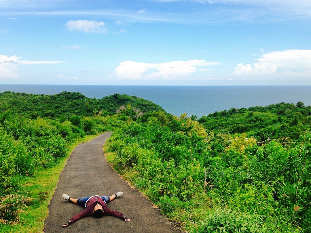 Menikmati Sunset di Pantai Kesirat Jogja dan Bagaimana Akses Jalan Menuju Lokasi? 6