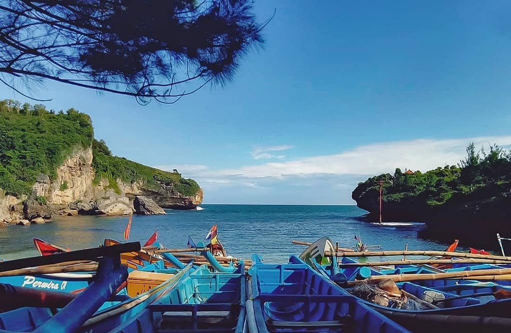 Keindahan Pantai Gesing Gunung Kidul Yogyakarta dan Berapa Harga Tiket Masuknya? 8