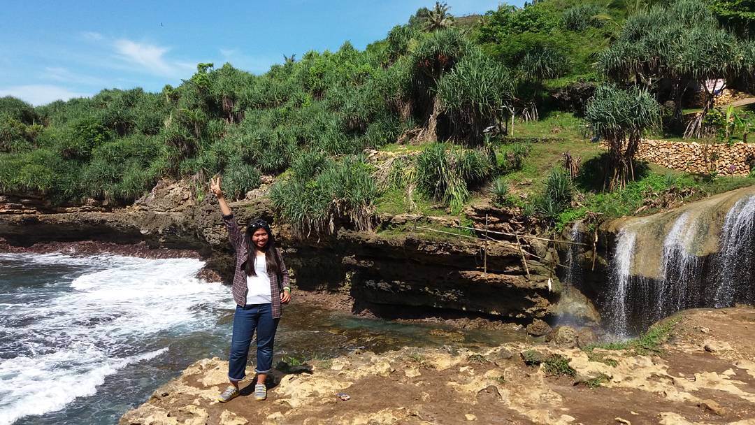 Jalan Menuju Pantai Jogan Jogja 5