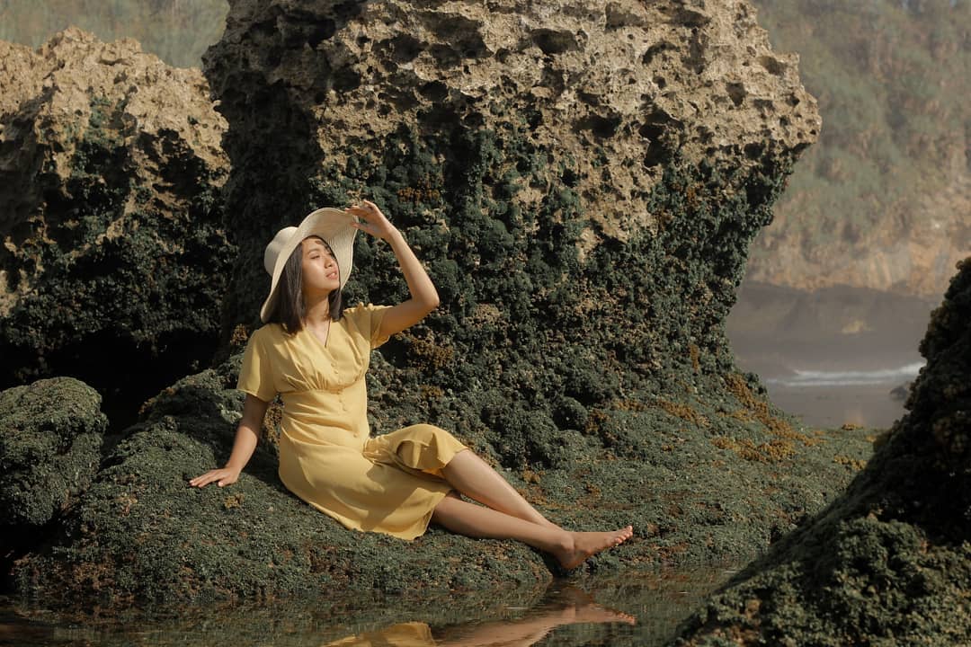 Pantai Watu Leter di Malang Buka Atau Tutup dan Berapa Harga Tiket Masuknya? 4 Pantai Watu Leter di Malang Buka Atau Tutup dan Berapa Harga Tiket Masuknya? 4