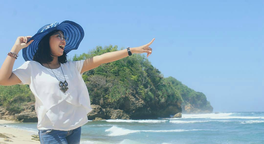 Pantai Gondo Mayit Blitar 5