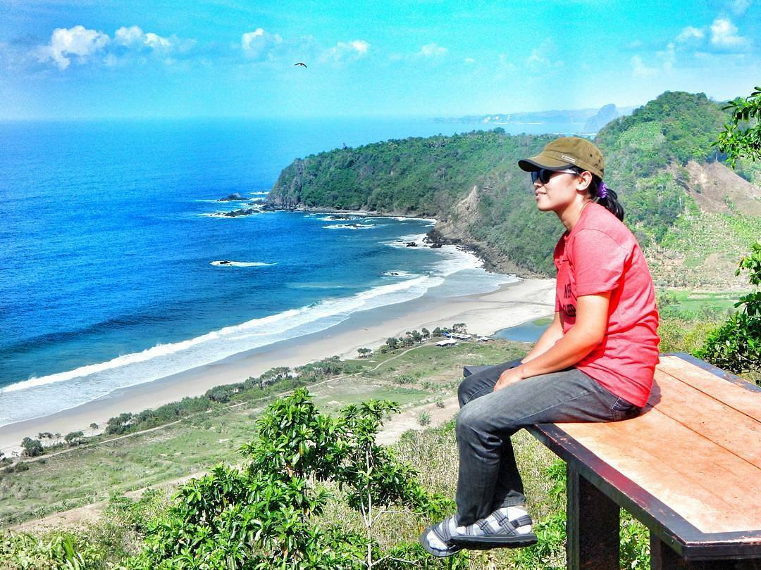 Keindahan Pantai Mrutu di Kabupaten Malang 8