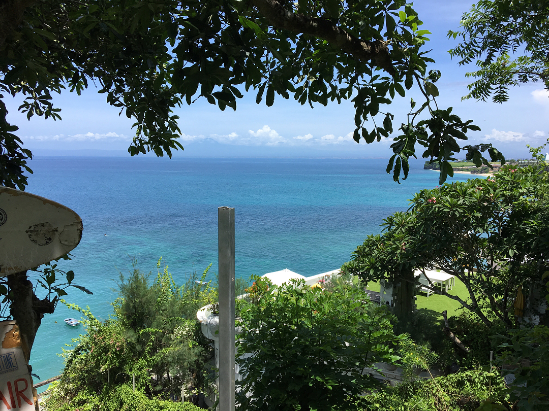 Dimana Akses Jalan Menuju Lokasi Pantai Suluban Uluwatu Bali dan Berapa Harga Tiket Masuknya? 2