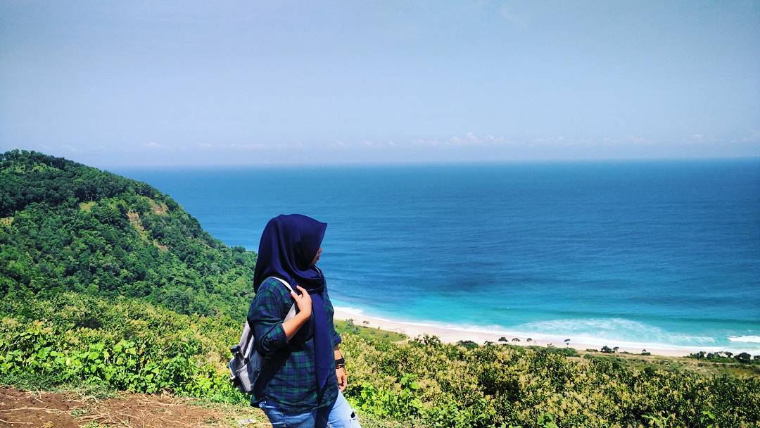 Keindahan Pantai Mrutu di Kabupaten Malang 6
