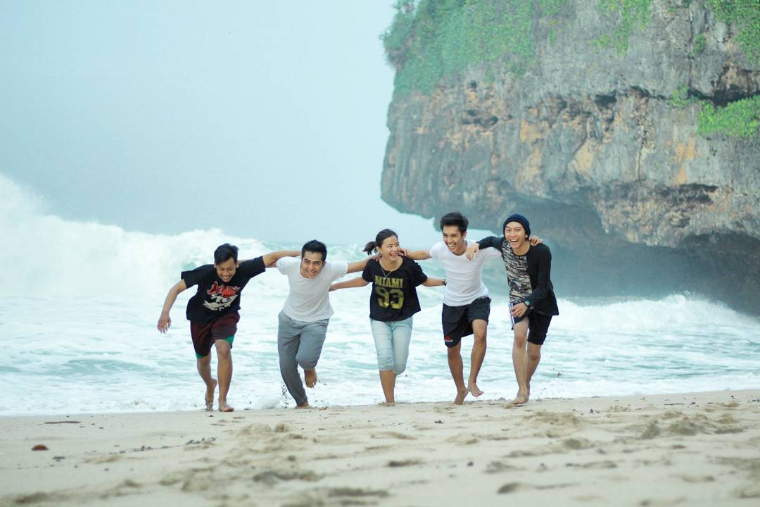 Jalan Menuju Pantai Greweng Yogyakarta 6 Jalan Menuju Pantai Greweng Yogyakarta 6