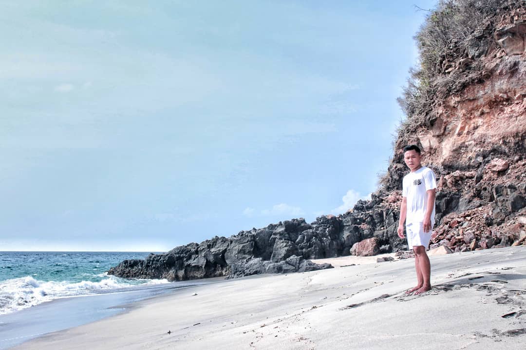 Keindahan Objek Wisata Pantai Senggigi Lombok 6 Keindahan Objek Wisata Pantai Senggigi Lombok 6