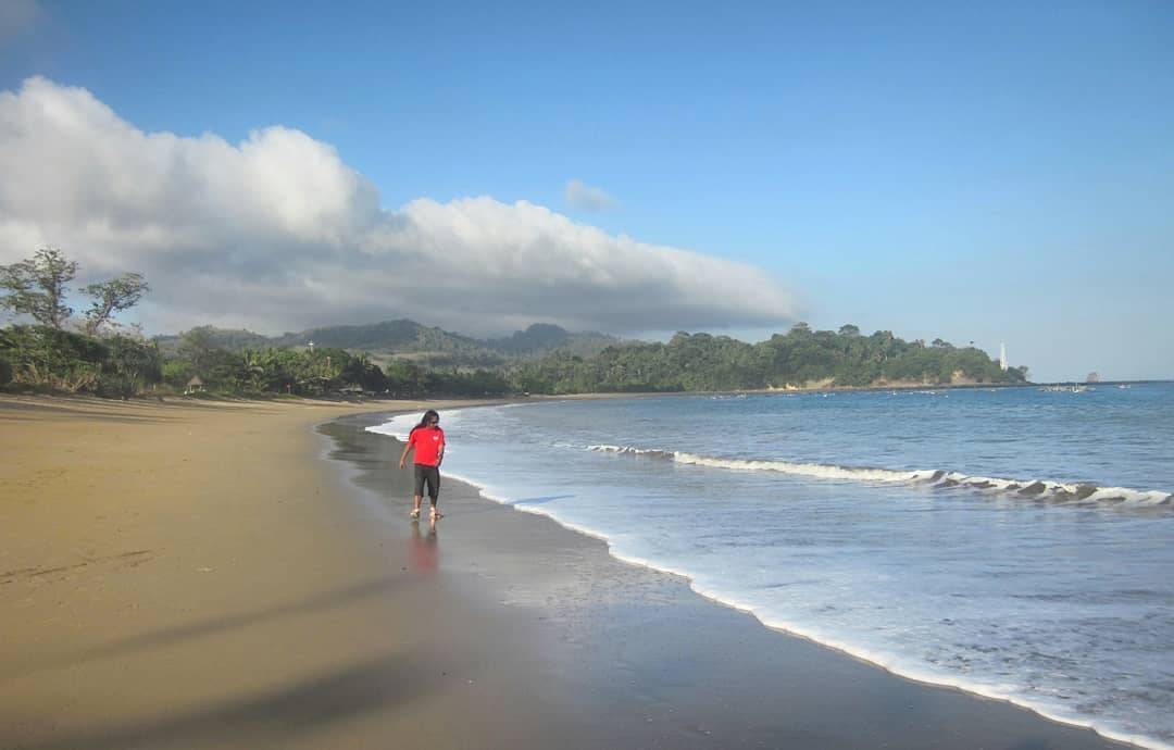Bagaimana Akses Jalan Menuju Ke Pantai Tamban di Malang dan Berapa Harga Tiket Masuknya? 5