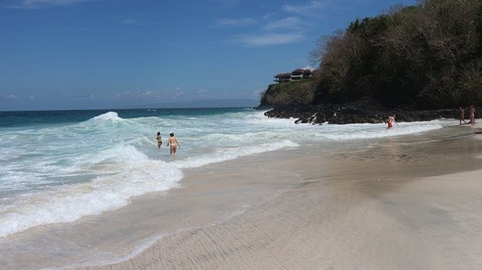 Coba Pantai Bias Tugel Bali, Jika Mau Snorkeling Atau Mancing 10