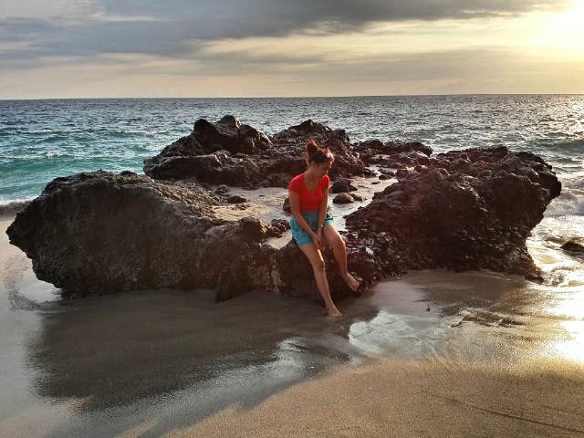 Keindahan Objek Wisata Pantai Senggigi Lombok 4 Keindahan Objek Wisata Pantai Senggigi Lombok 4