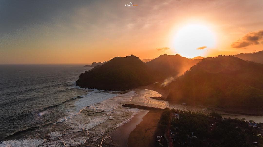 Pantai Suwuk Yang Indah 6