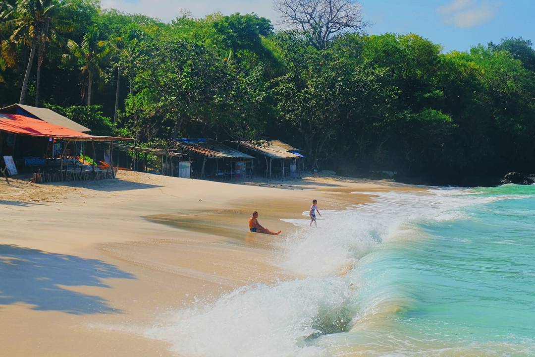 Coba Pantai Bias Tugel Bali, Jika Mau Snorkeling Atau Mancing 9