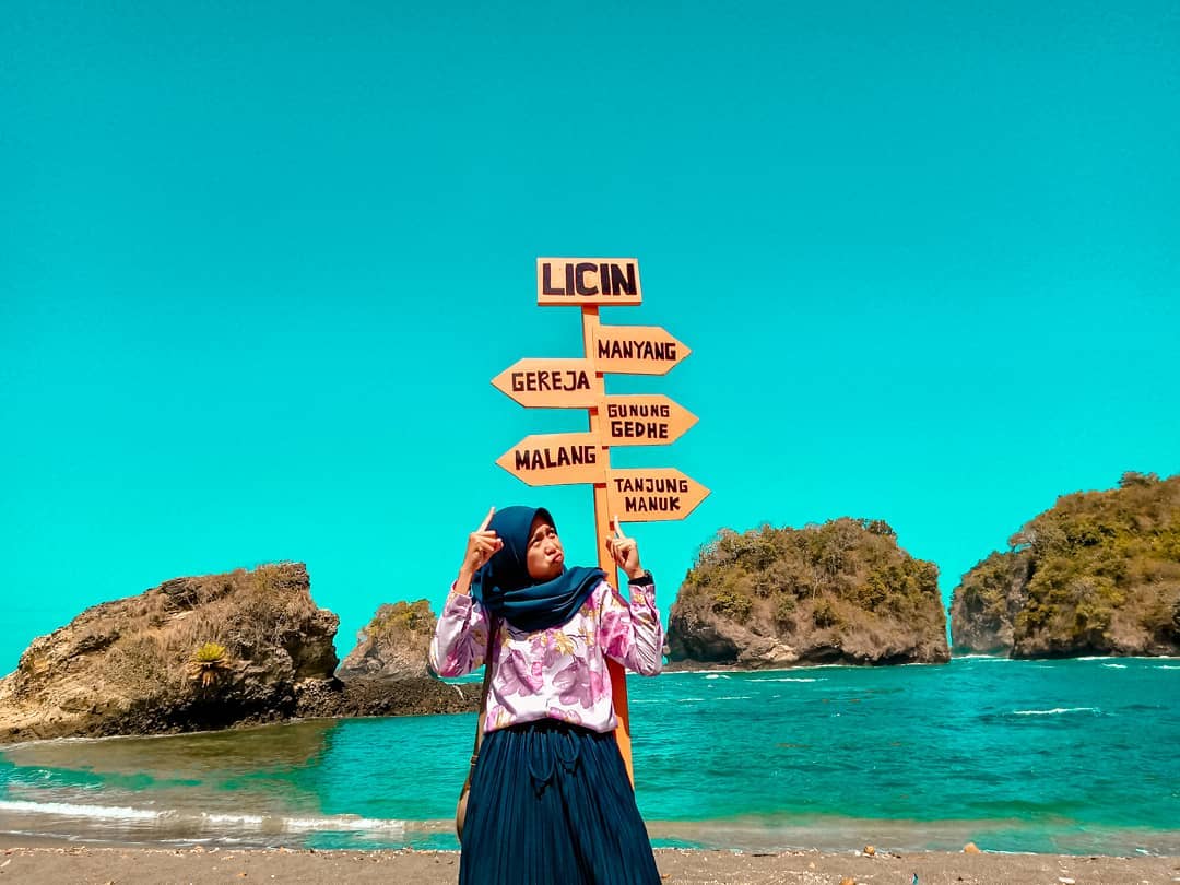 Pantai Licin Kabupaten Malang 3