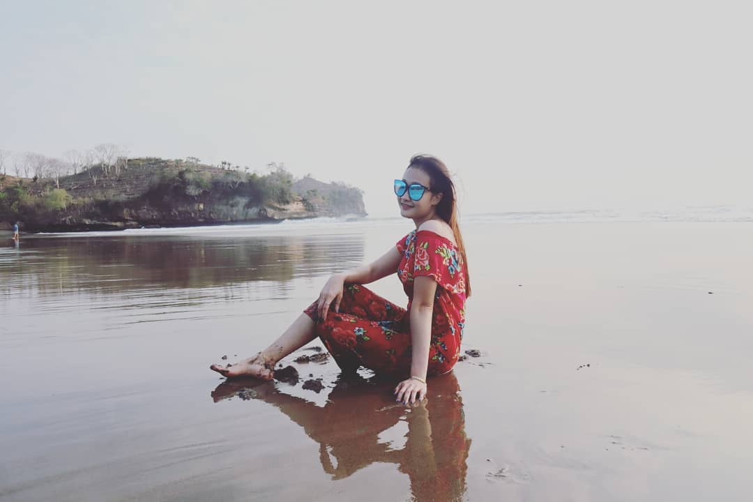 Jalan Menuju Lokasi Pantai Serang di Blitar Jawa Timur dan Berapa Harga Tiket Masuknya? 6