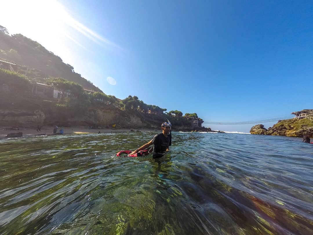 Berapa Biaya Snorkeling di Pantai Nglambor Jogja? 8
