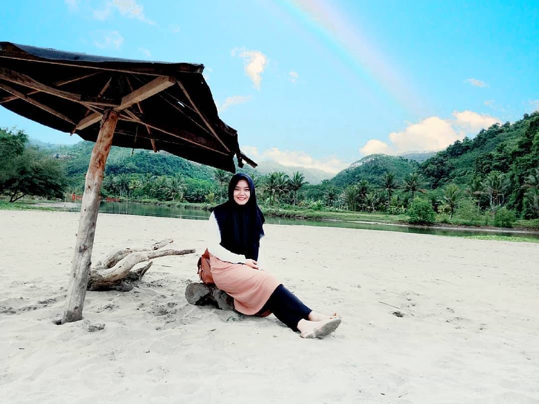 Buka Apa Tutup Wisata Pantai Sine Tulungagung Jawa Timur dan Berapa Harga Tiket Masuknya? 2 Buka Apa Tutup Wisata Pantai Sine Tulungagung Jawa Timur dan Berapa Harga Tiket Masuknya? 2